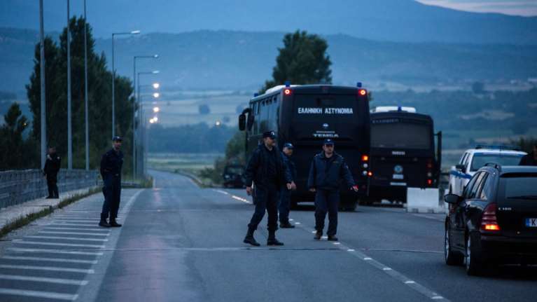 Ειδομένη: Η επιχείρηση της αστυνομίας από το ελικόπτερο της ΕΛΑΣ