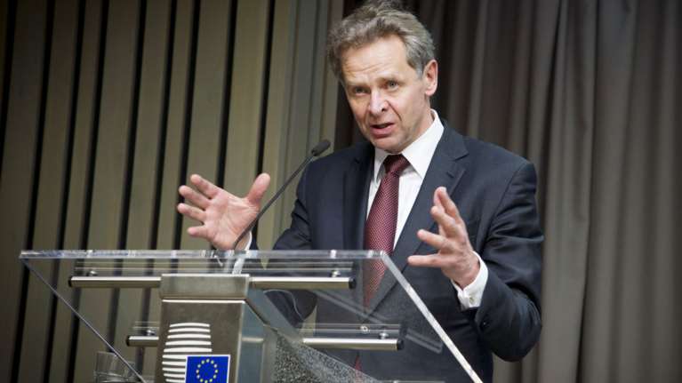 Σε στάση αναμονής το ΔΝΤ - Tα σχόλια Τόμσεν για το Eurogroup