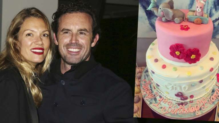 Τα πρώτα γενέθλια της κόρης της Βίκυς Καγιά [Εικόνες]