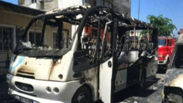 Φονική έκρηξη σε λεωφορείο με ομογενείς στην Αλβανία