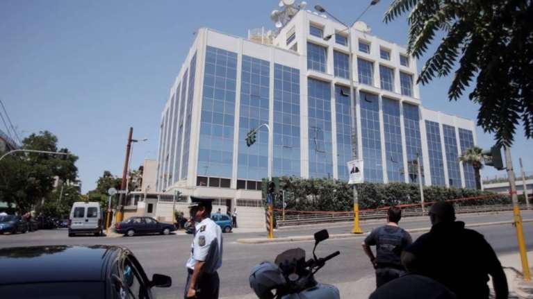 Eπίθεση στο κτήριο του ΣΚΑΙ