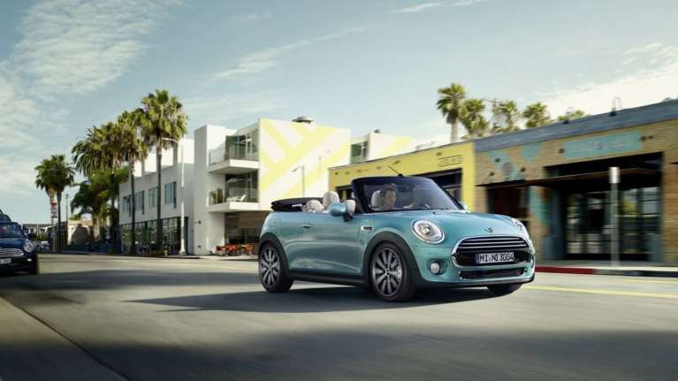 MINI πάντα σε φόρμα με δωρεάν καλοκαιρινό έλεγχο