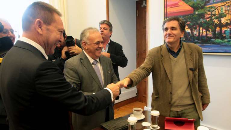 Συνάντηση Δραγασάκη, Τσακαλώτου, Στουρνάρα στην ΤτΕ