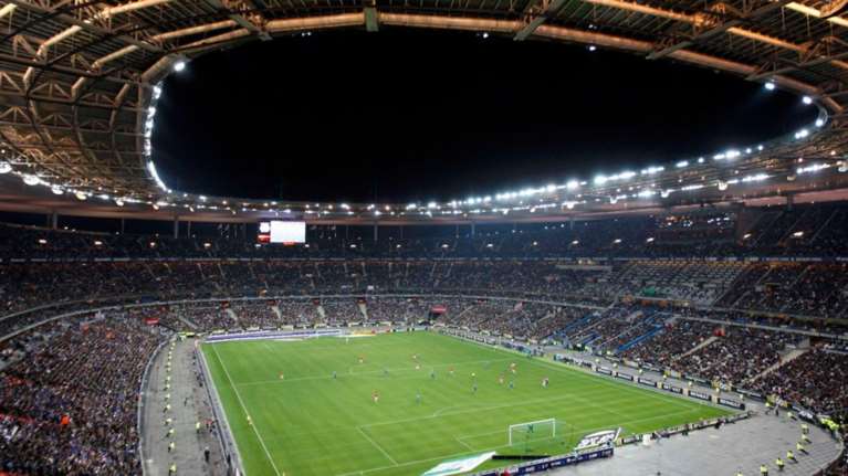 EURO 2020: "Βάλτε στο γήπεδο όσο κόσμο θέλετε" - Η UEFA ρίχνει το μπαλάκι στις χώρες που θα φιλοξενήσουν παιχνίδια