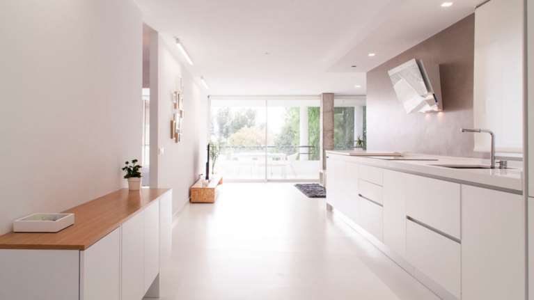 Ένα κατάλευκο και πανέμορφο διαμέρισμα στην Βαλένθια