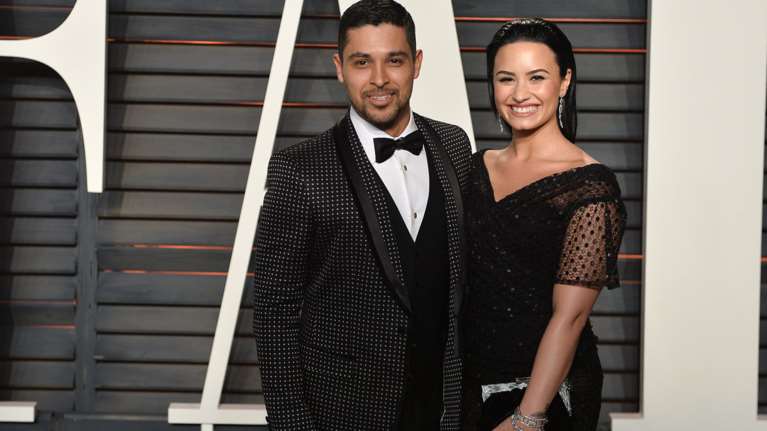 Χώρισε και η Ντέμι Λοβάτο  (μετά τους Ντεπ, Σουίφτ και Χαντίντ)