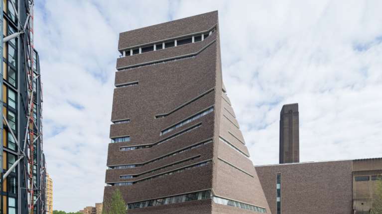 Εγκαίνια στις 17 Ιουνίου για τη νέα Tate Modern