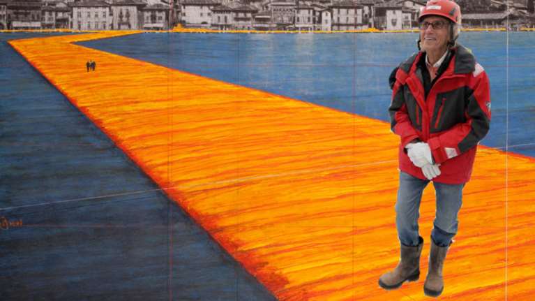 Κρίστο: ο καλλιτέχνης που κάνει τον κόσμο να περπατά επάνω στο νερό