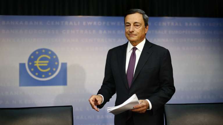 Καμπανάκι Ντράγκι:Κίνδυνος μόνιμης ζημιάς στην Ευρωζώνη