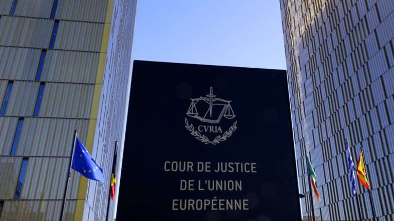 Βόμβα από το Ευρωδικαστήριο για τις ομαδικές απολύσεις