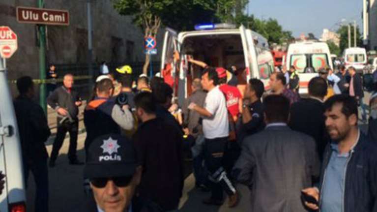 Γεράκια του Κουρδιστάν: «Η Τουρκία δεν είναι ασφαλής για τους τουρίστες»