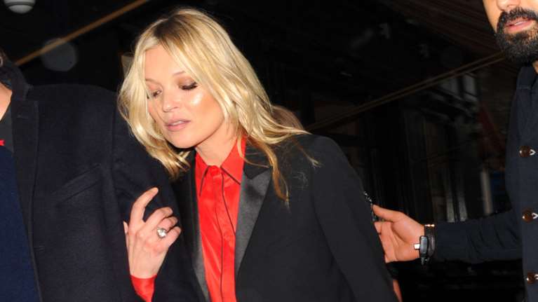 15 φορές που η Κέιτ φόρεσε το ίδιο μαύρο σακάκι-Γιατί δεν το βγάζει ποτέ;