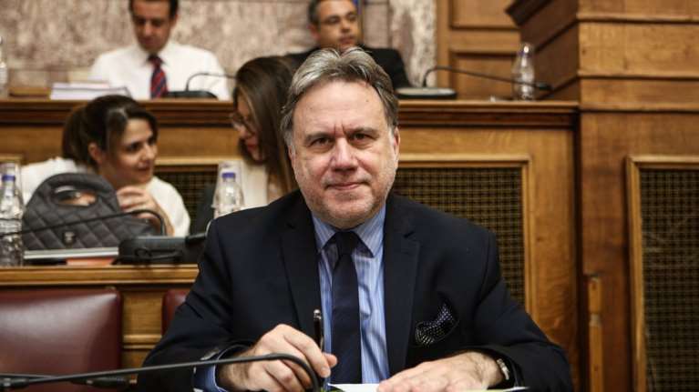 Κατρούγκαλος: «Η αναθεώρηση του Συντάγματος δεν μπαίνει σε δημοψήφισμα»