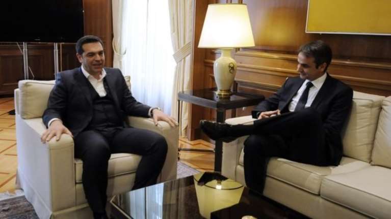 Ο «πόλεμος» και η χαμένη ψυχραιμία σε Μαξίμου και ΝΔ