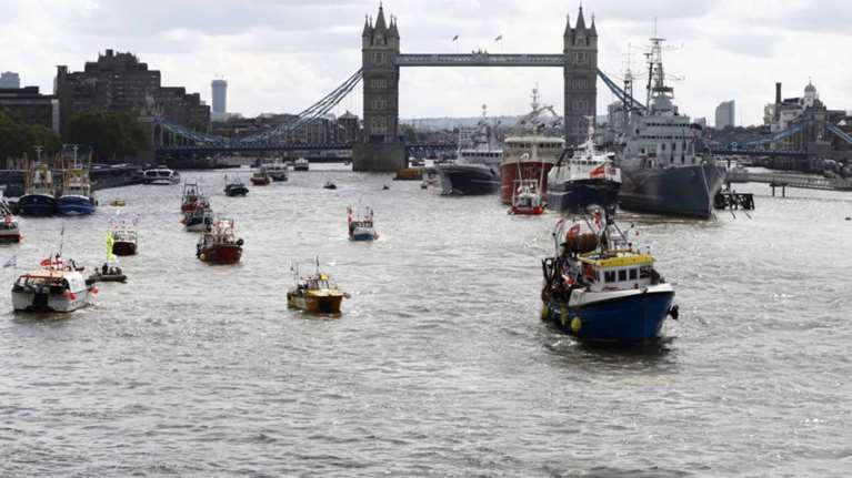 Τα γκάλοπ δείχνουν Brexit, τα στοιχήματα Bremain