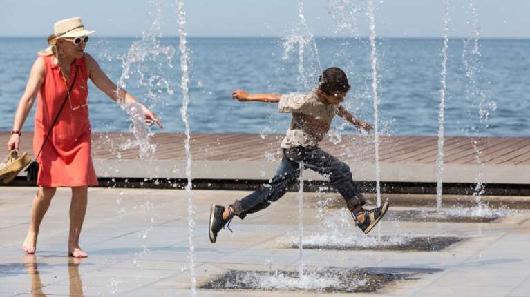 Σαν τα συντριβάνια της Θεσσαλονίκης δεν έχει! φωτό