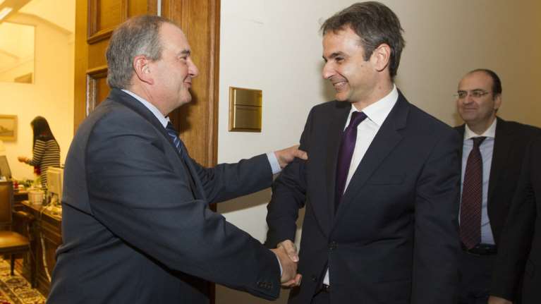 Το Σύνταγμα και η άμεση εκλογή Προέδρου «μπερδεύουν» τη ΝΔ