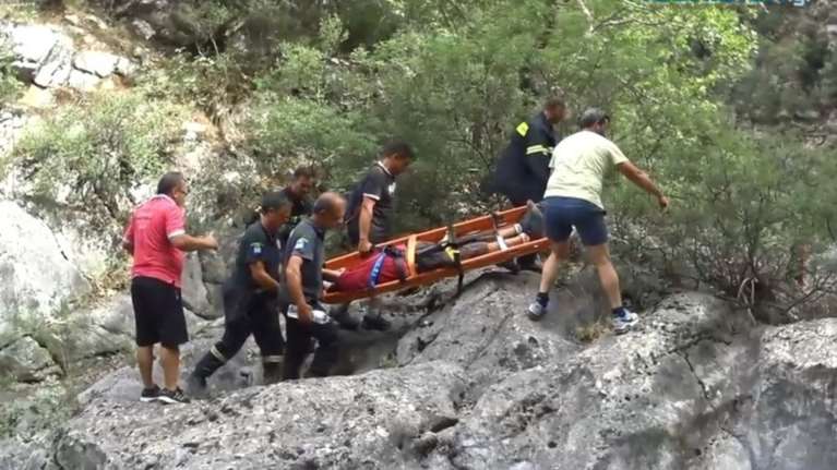 Παραλίγο νέα τραγωδία σε φαράγγι της Αρκαδίας - Βίντεο