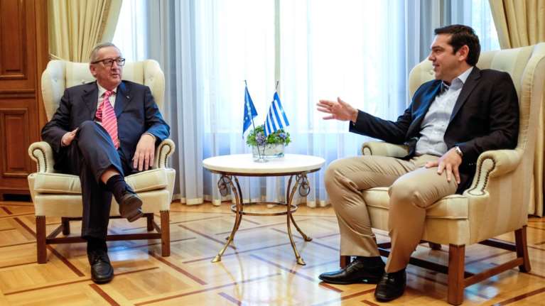 Γιούνκερ: Θαυμάζω τους Ελληνες, ειδικά τους αδύναμους