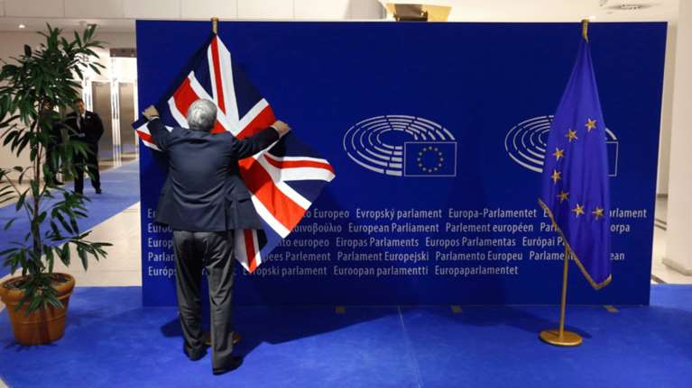 Bremain αλλά με οριακή πλειοψηφία «βλέπει» η Citi