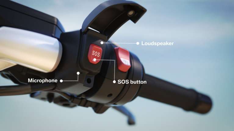 BMW Motorrad eCall: Η μηχανή σου θα καλεί για βοήθεια αν έχεις τρακάρισμα