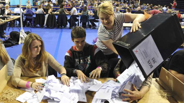 Καθαρή νίκη του Bremain δείχνουν οι δημοσκοπήσεις