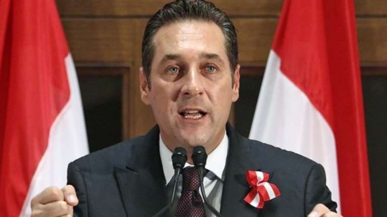 Δημοψήφισμα και στην Αυστρία ζητούν οι ακροδεξιοί