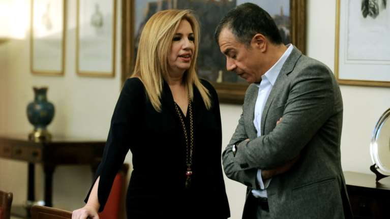 Θεοδωράκης σε ΠΑΣΟΚ:Μην στηρίξετε την πρόταση Τσίπρα,έγκλημα για τη χώρα