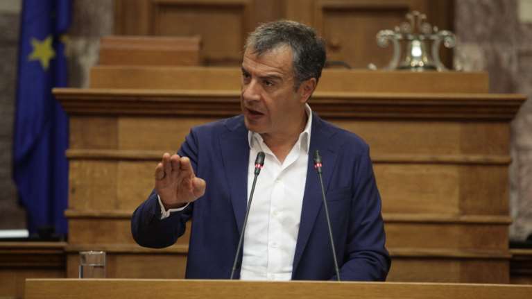 Στ.Θεοδωράκης: Στο νέο φορέα θέλουμε ανοιχτή εκλογή αρχηγού με κάλπες