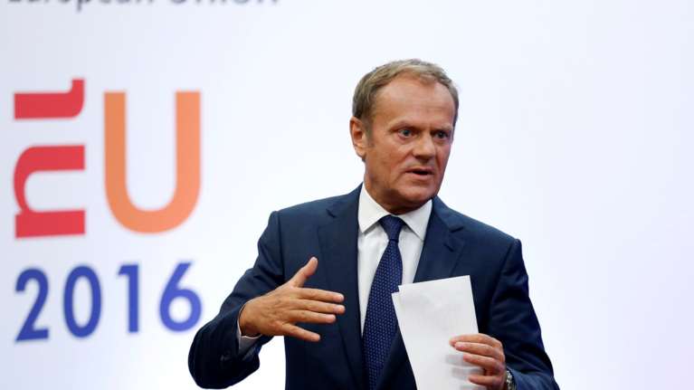 Χολή ευρωπαίου ηγέτη:Να εξαφανιστεί ο Τούσκ,έπαιξε σκοτεινό ρόλο στο Brexit