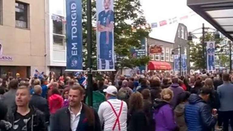 Ξενύχτησαν οι Ισλανδοί για τη μεγάλη πρόκριση στο Euro