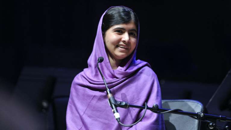 «Εκατομμυριούχος» η Μαλάλα από το βιβλίο & τις ομιλίες