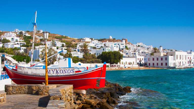 10 λόγοι που η Μύκονος παραμένει ο απόλυτος καλοκαιρινός προορισμός