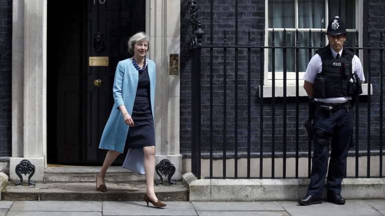 Oι Συντηρητικοί του Brexit θέλουν και απελάσεις πολιτών!