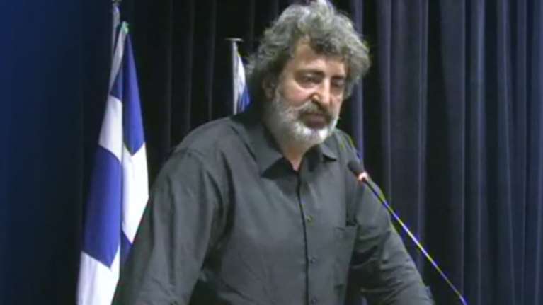 Οχετός Πολάκη για «γραβατωμένα λαμόγια»