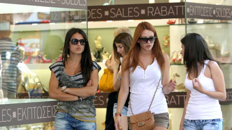 Αρχίζουν στις 11 Ιουλίου οι θερινές εκπτώσεις