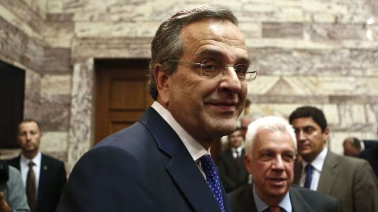 Ο Σαμαράς τρολάρει Τσίπρα για το ταξίδι στο Πεκίνο