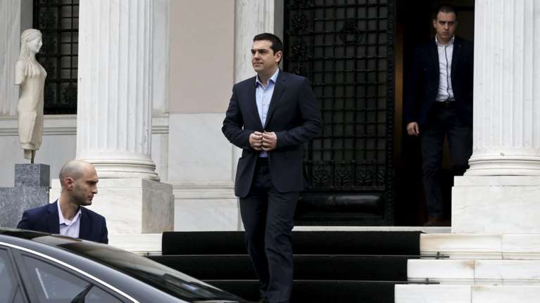 Αιφνιδιασμό για τον εκλογικό νόμο σχεδιάζει το Μαξίμου