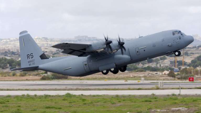 Τραγωδία στην Πορτογαλία: Συνετρίβη C-130 κατά την απογείωση