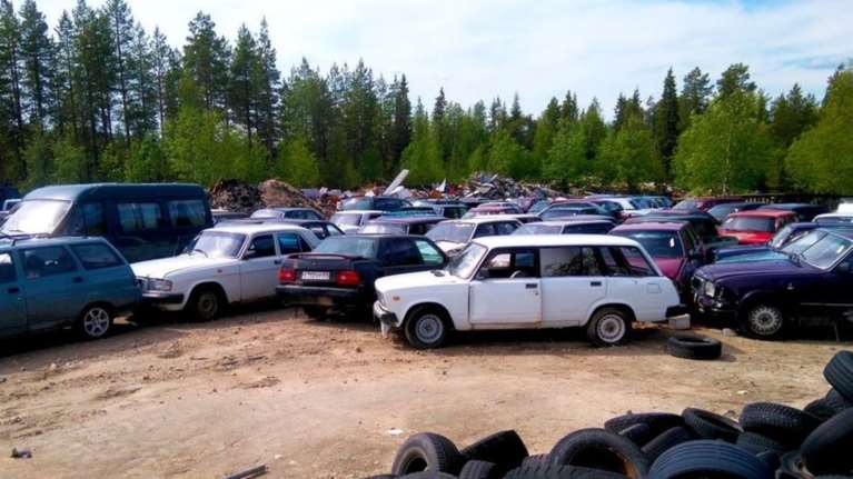 Δεκάδες σακαράκες εγκατέλειψαν πρόσφυγες στη Φινλανδία