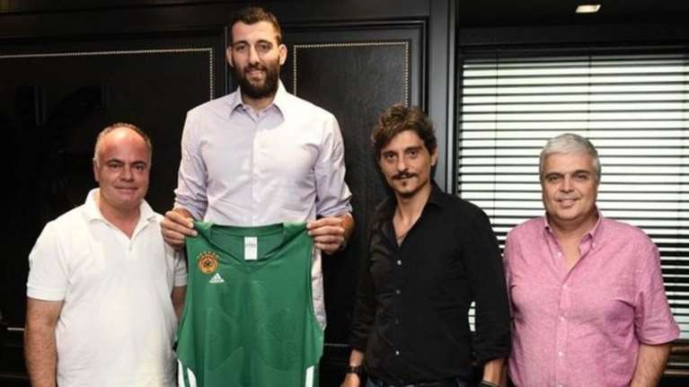 Εκλεισε στον Παναθηναϊκό ο Γιάννης Μπουρούσης