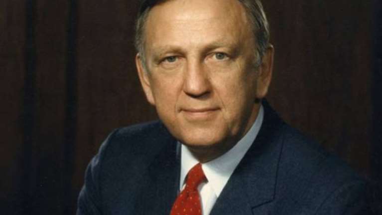 Πέθανε στις ΗΠΑ ο ομογενής βουλευτής Τζον Μπρεδήμας