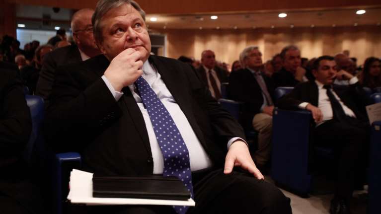 Ο Βενιζέλος γράφει στο FB για τον αυθεντικό διανοούμενο Δ. Μαρωνίτη