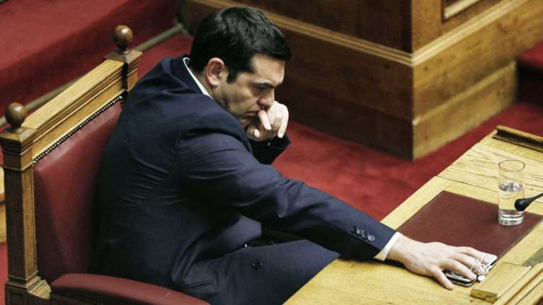 Kίνδυνος "ατυχήματος" για εκλογικό νόμο και Σύνταγμα