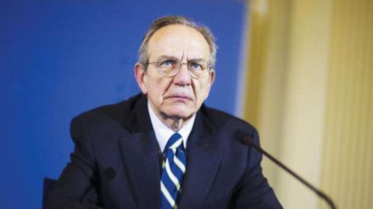 Ιταλός ΥΠΟΙΚ: Και οι Γερμανοί διέσωσαν τις τράπεζές τους