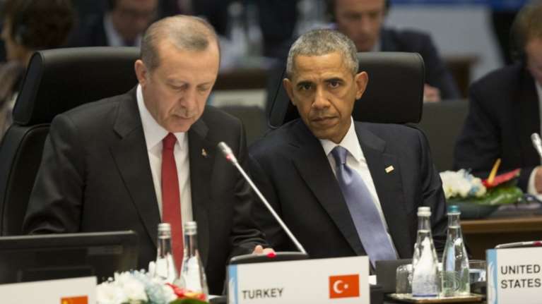 Έντονη τηλεφωνική συνομιλία Ομπάμα με Ερντογάν για το θέμα του Γκιουλέν