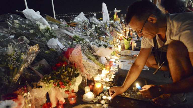 Αλλοδαποί οι μισοί νεκροί στην τρομοκρατική επίθεση της Νίκαιας