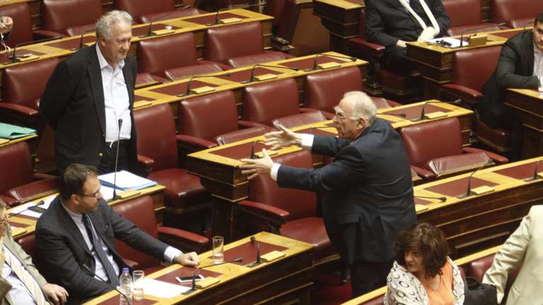 Σκανδαλίδης: Γραφικός ο Λεβέντης, όλοι γελάμε μαζί του