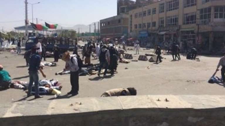 Επίθεση βομβιστή αυτοκτονίας στην Καμπούλ