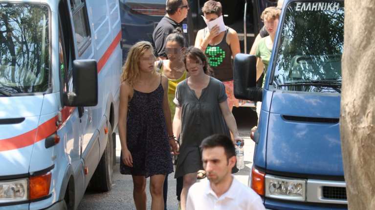 Στο Αυτόφωρο οι καταληψίες της Θεσσαλονίκης - εικόνες-